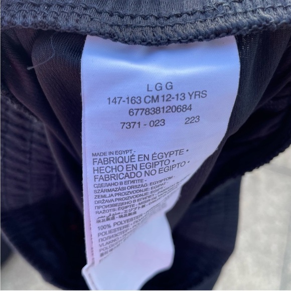 Jordan Black Performance Shorts for Active Wear - Picture 3 of 4